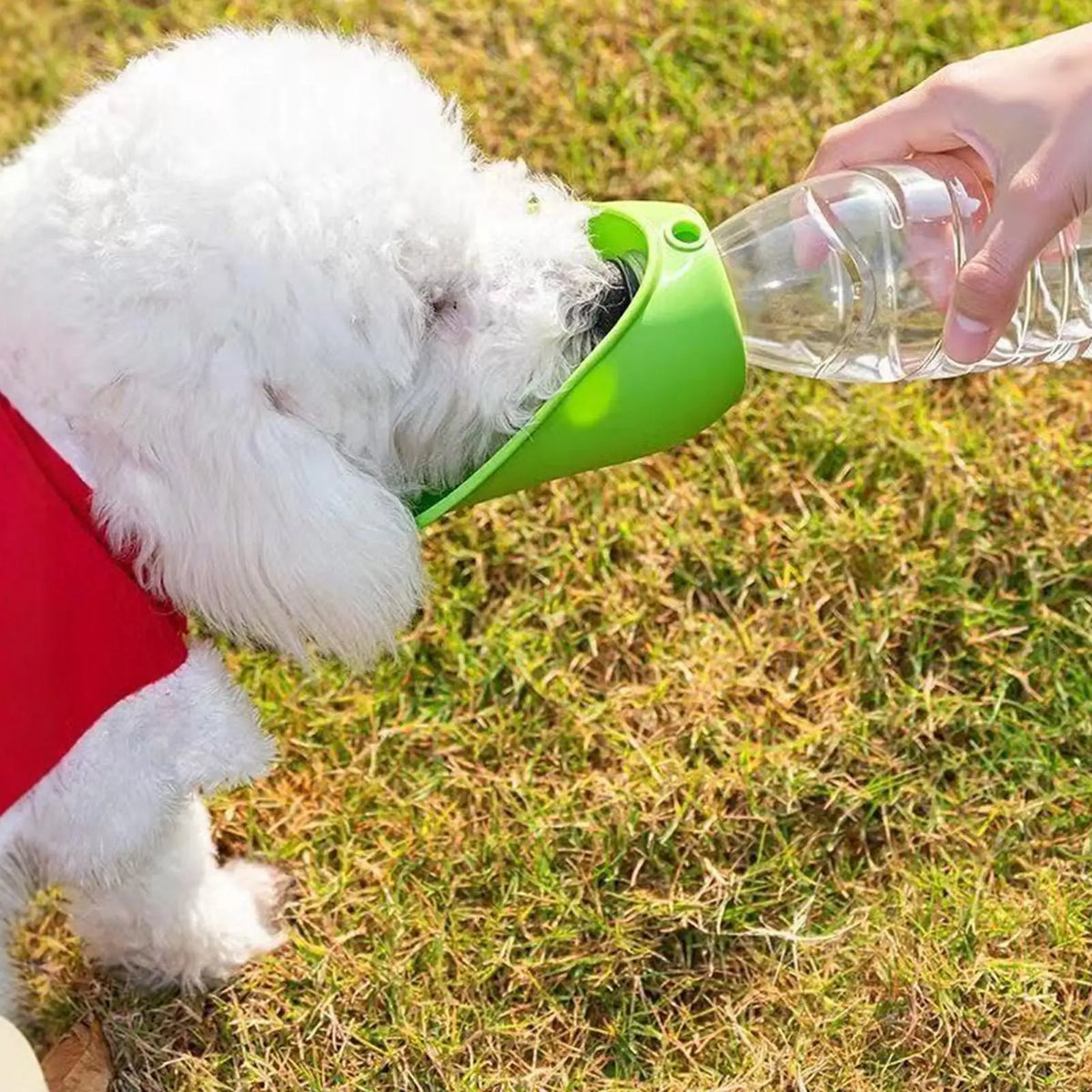 Honden DrinkCup — Past op elke fles