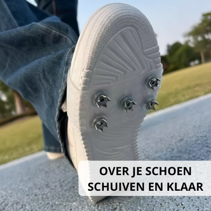 Anti-Uitglij Noppen | Veilig Wandelen op Gladde Wegen